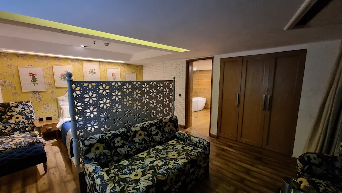 Luxury Room